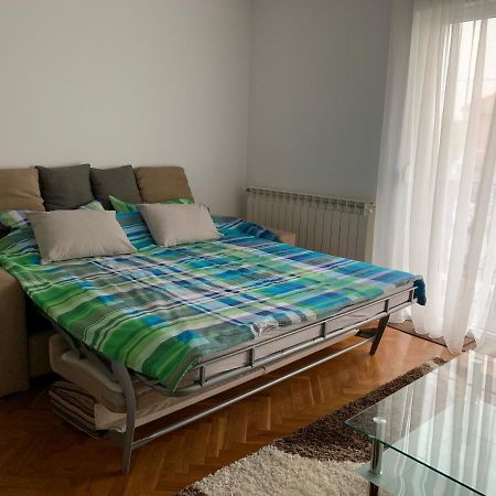 Apartman MADAPE Sesvete Bagian luar foto